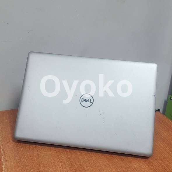 Dell Inspiron 5570 – Powerful Performance with Dedicated Graphics. 4GB Dedicated Graphics, 8th Gen, 10gb Total Graphics