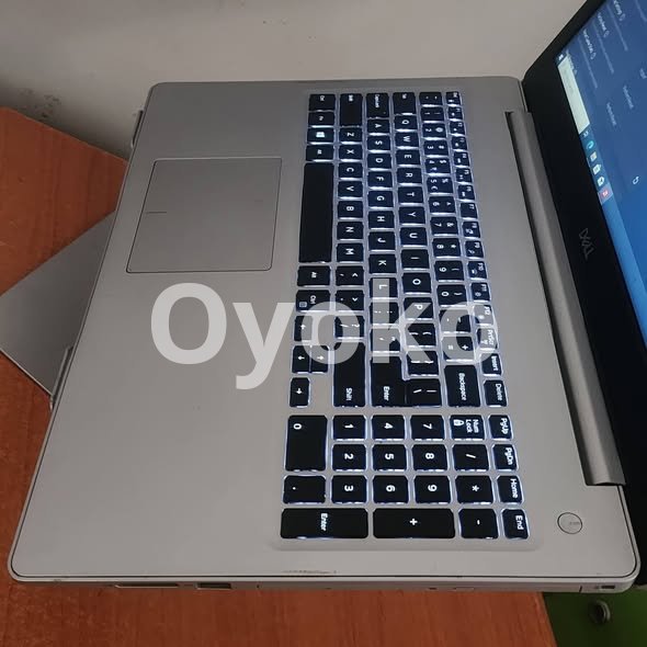 Dell Inspiron 5570 – Powerful Performance with Dedicated Graphics. 4GB Dedicated Graphics, 8th Gen, 10gb Total Graphics